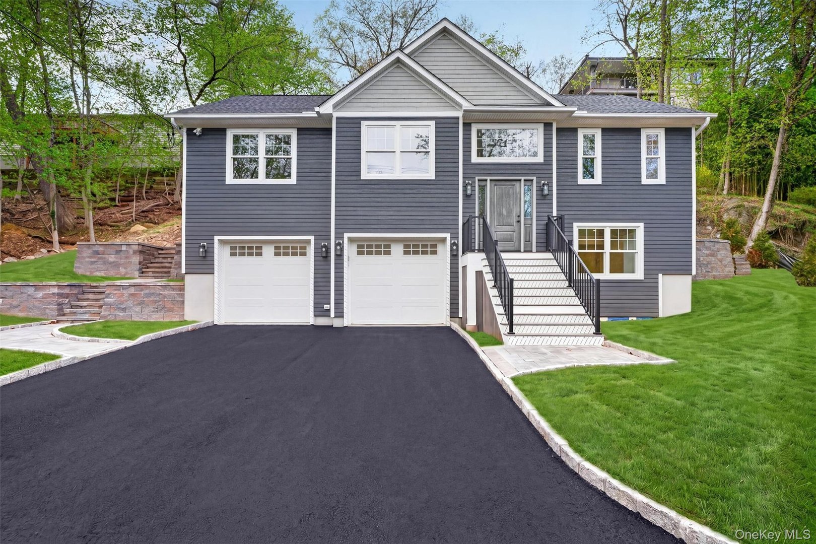23 Nordica Drive Photo 1