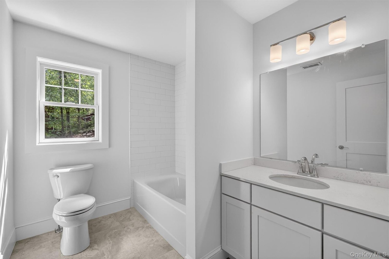 23 Nordica Drive Photo 13