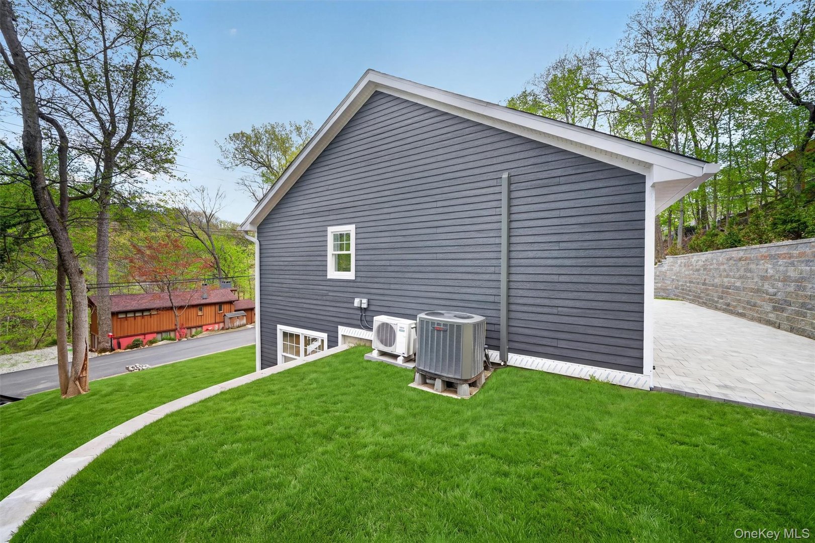 23 Nordica Drive Photo 37