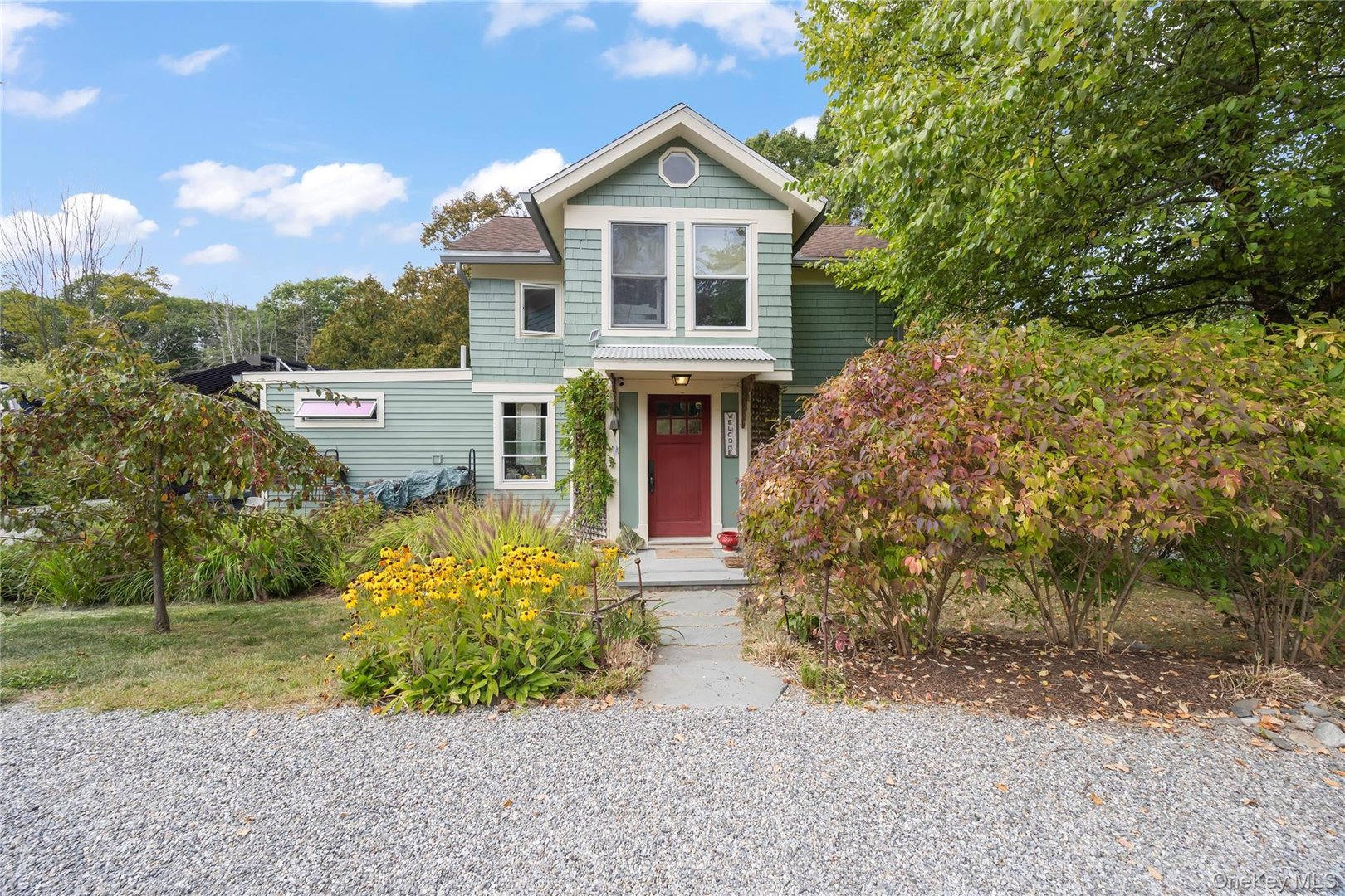 381 Northern Boulevard Photo 1