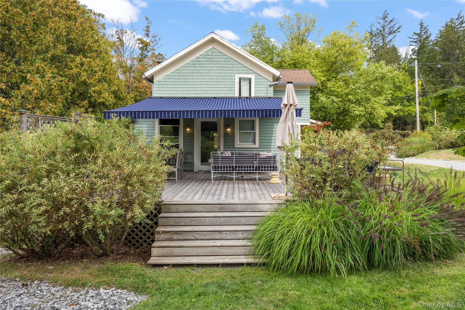 381 Northern Boulevard Photo 20