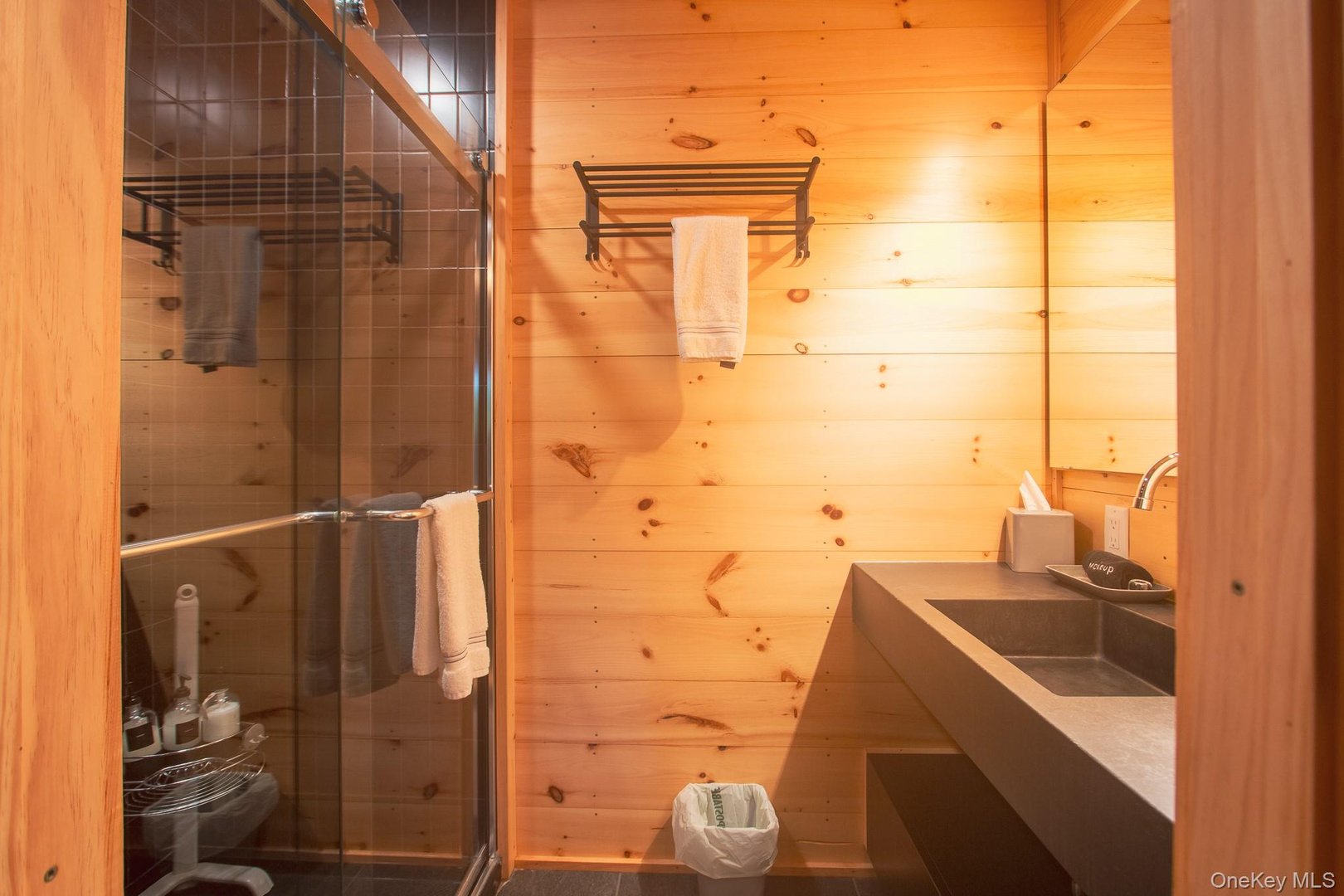 12 Reed Road Photo 10