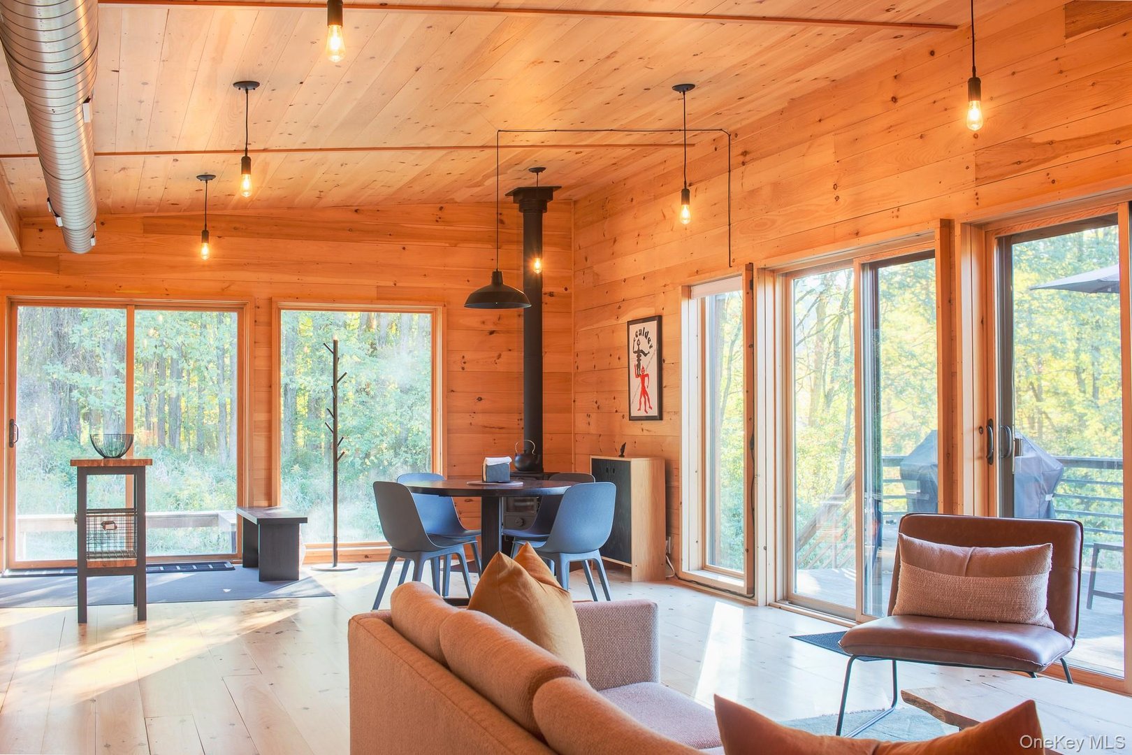 12 Reed Road Photo 5