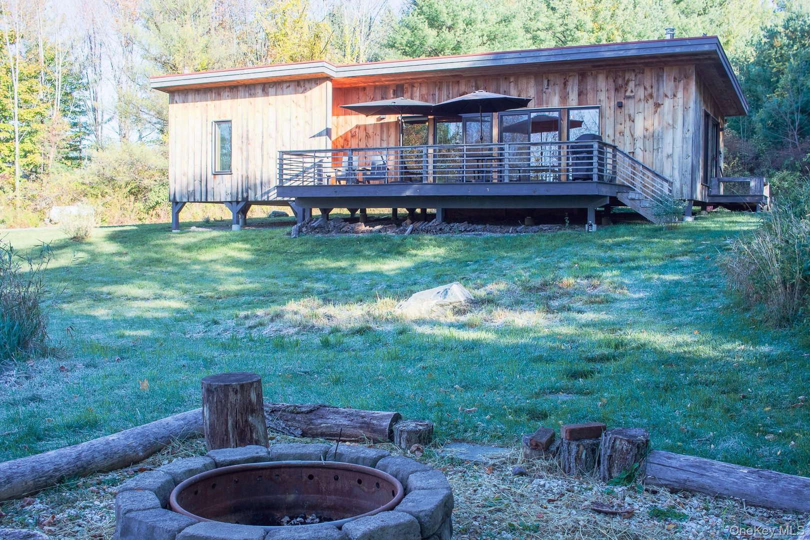 12 Reed Road Photo 1