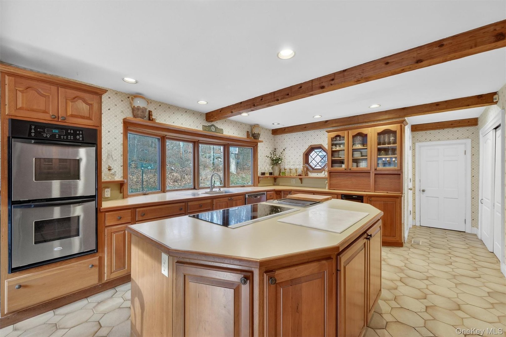 57 Hilltop Drive Photo 20