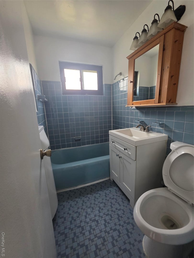 14 Manor House Drive Drive  #G29 Photo 8