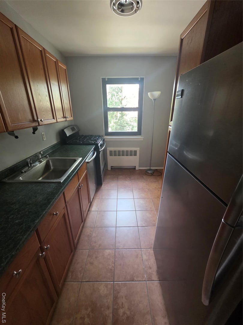 14 Manor House Drive Drive  #G29 Photo 1