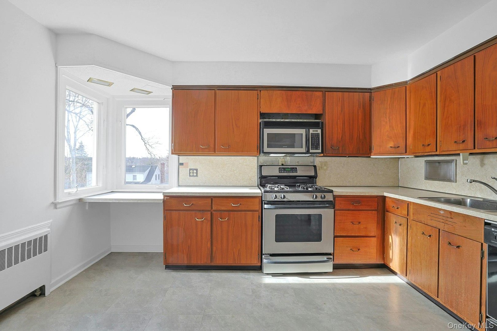 12 Cross Hill Road Photo 13