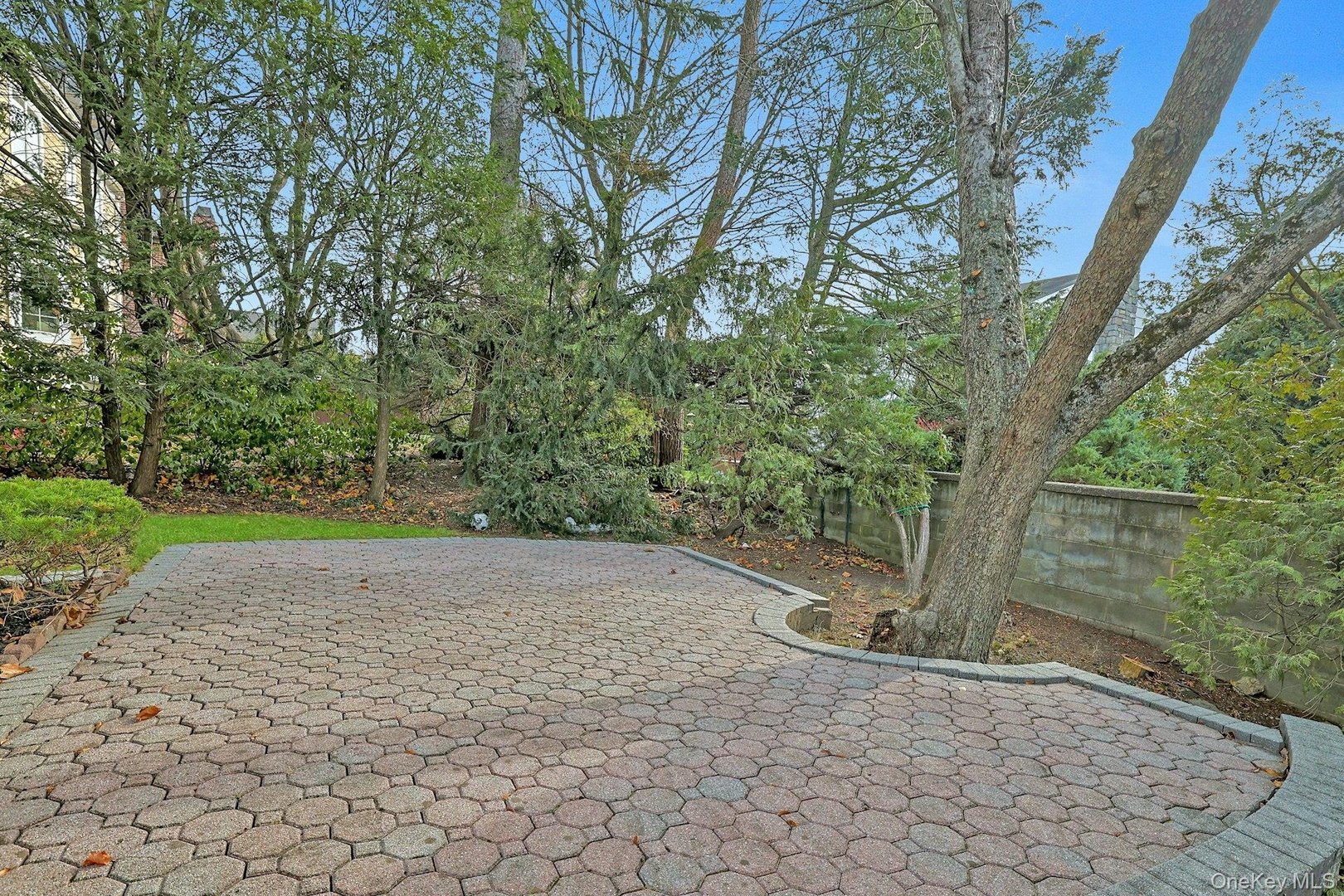 12 Cross Hill Road Photo 24