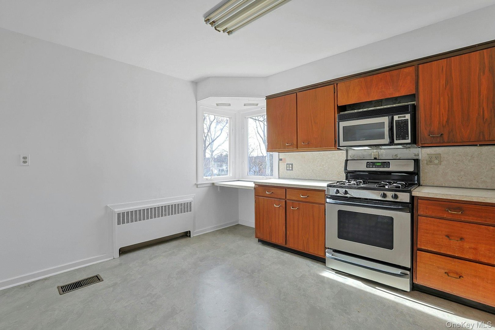 12 Cross Hill Road Photo 14