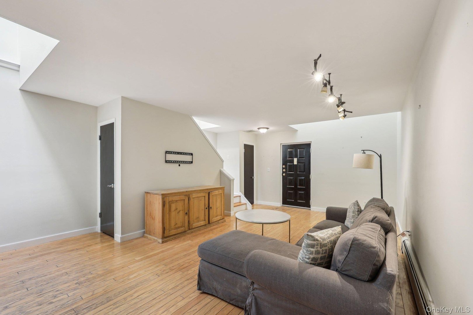 215 Washington Street  #19 Photo 8