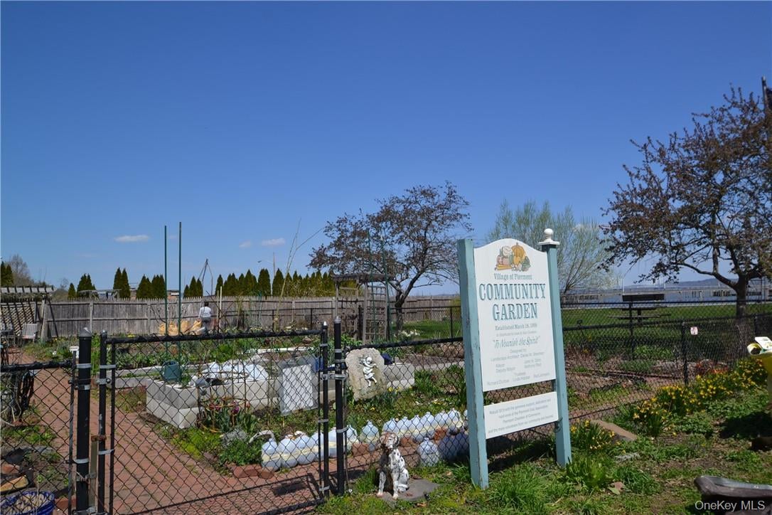 111 Gair Street Photo 32