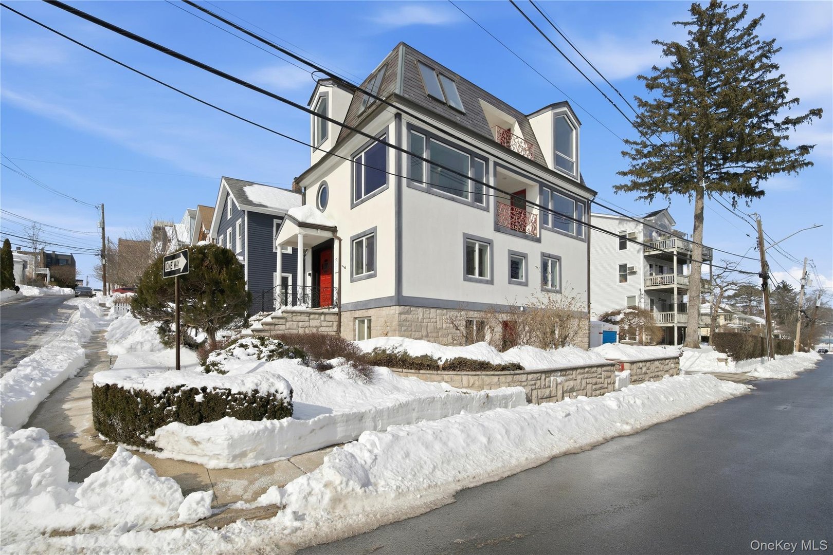 50 Gedney Street Photo 23