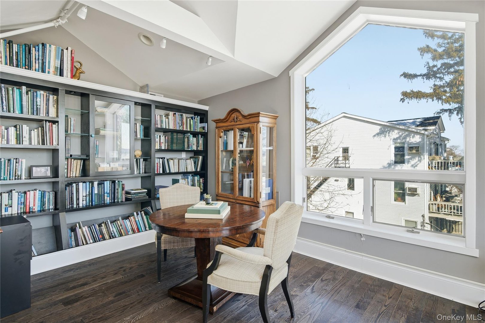 50 Gedney Street Photo 17