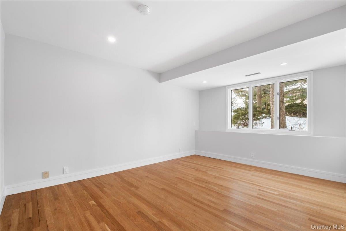 9 Shady Road Photo 33