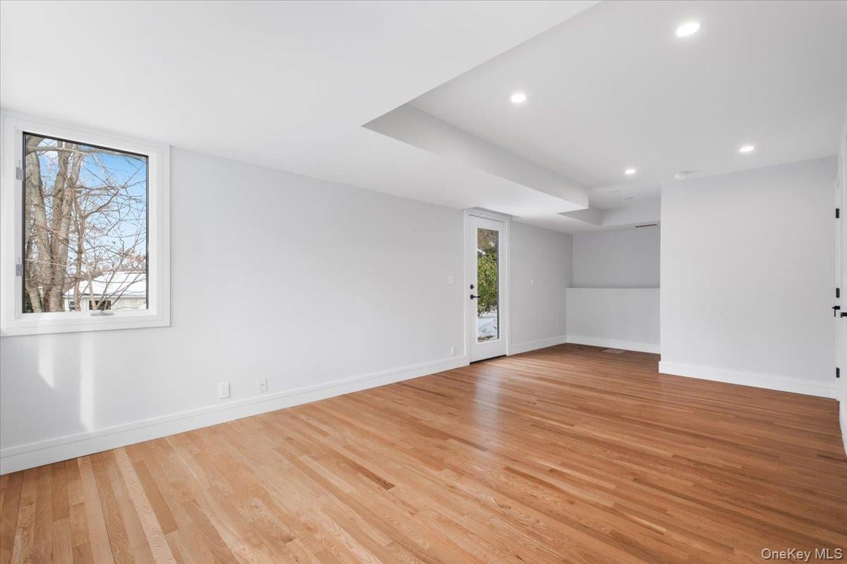 9 Shady Road Photo 28