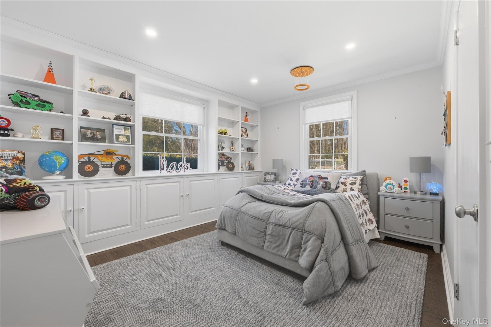 6 Spruce Hollow Photo 22