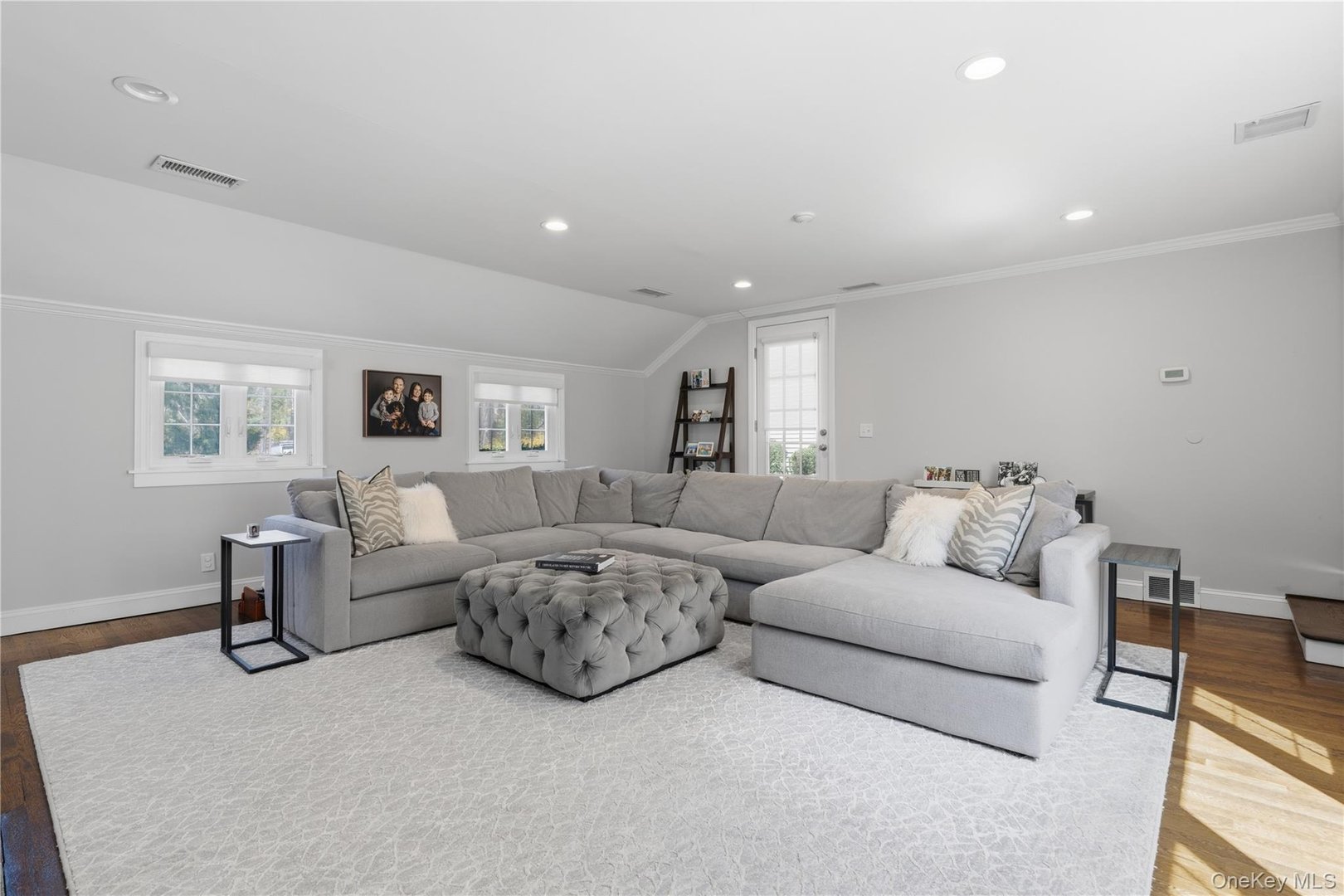 6 Spruce Hollow Photo 18