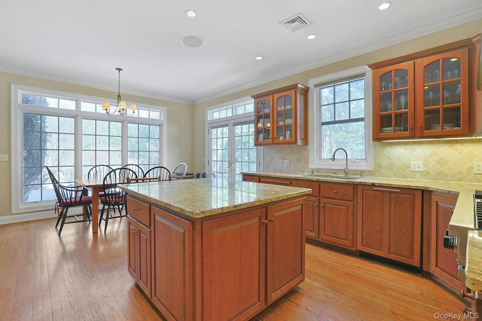 14 Pond Hollow Court Photo 12