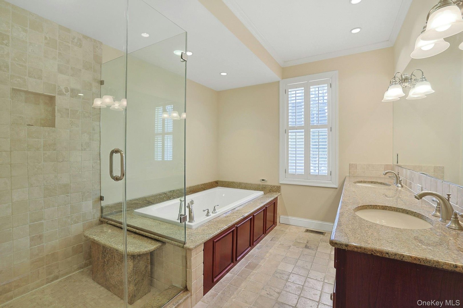 14 Pond Hollow Court Photo 23