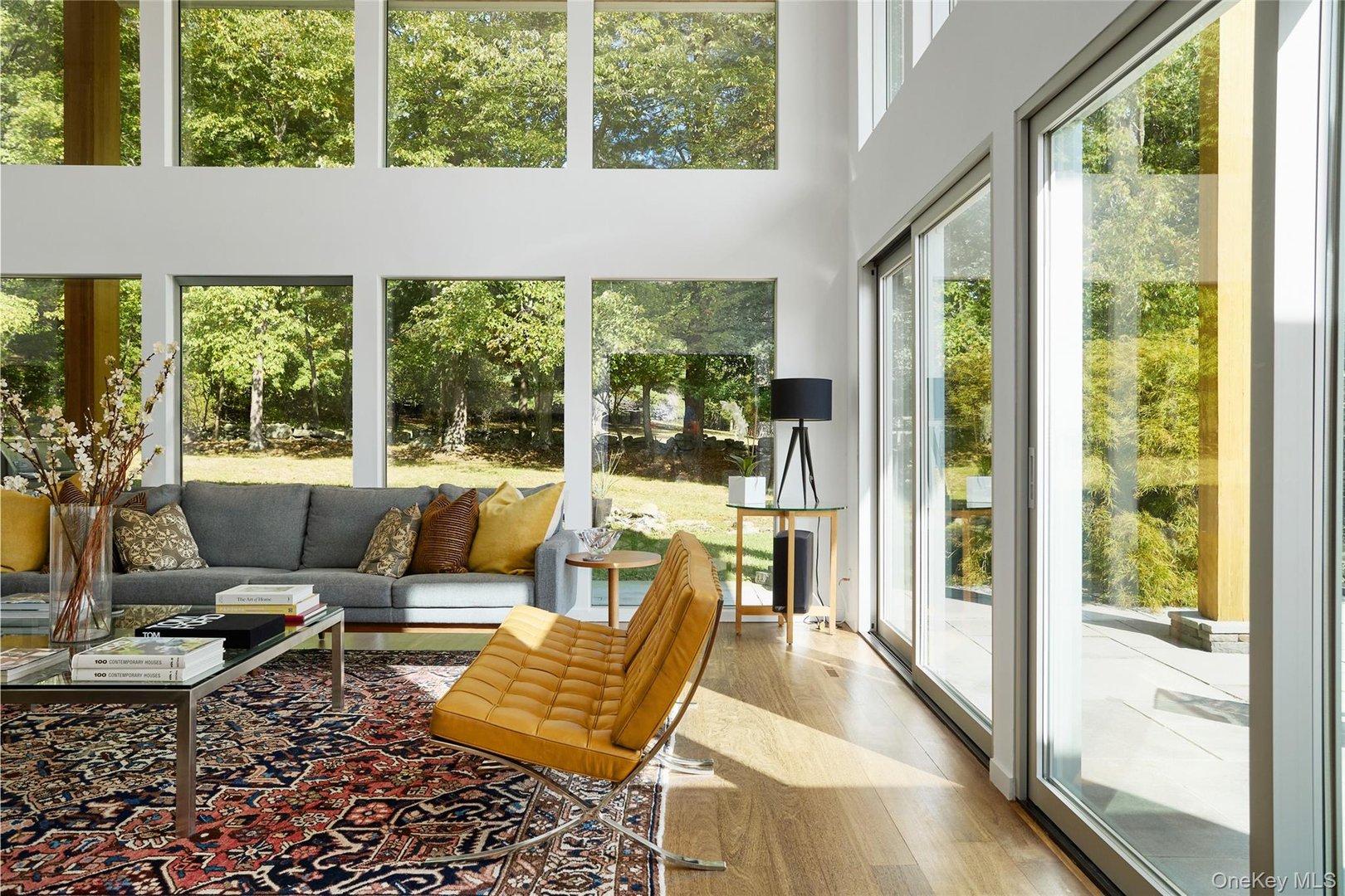 33 Ford Road Photo 10