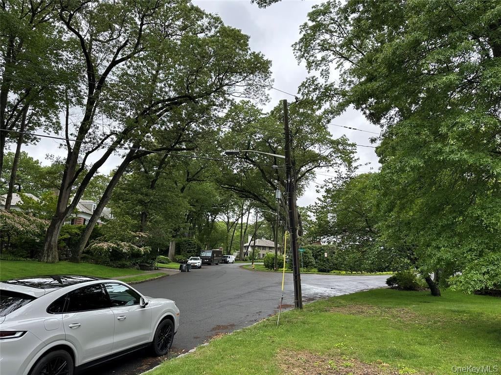 2 Rochelle Road Photo 6