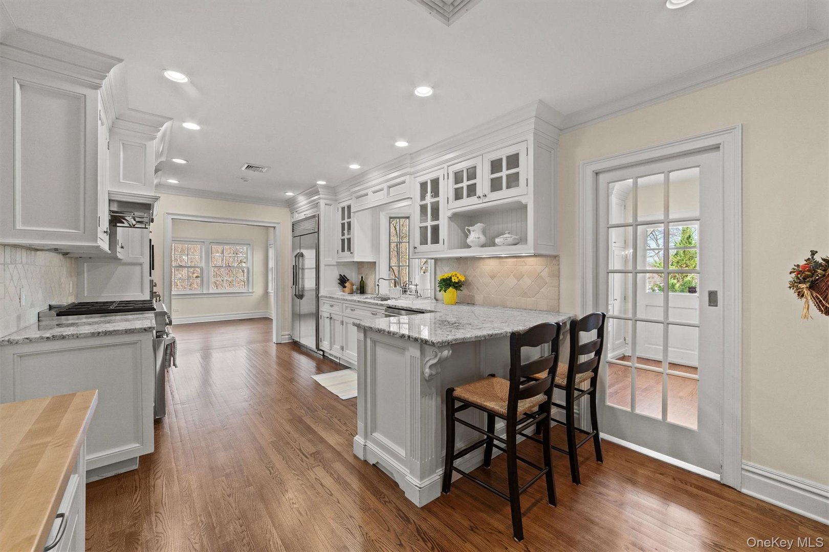 52 Oakledge Road Photo 9