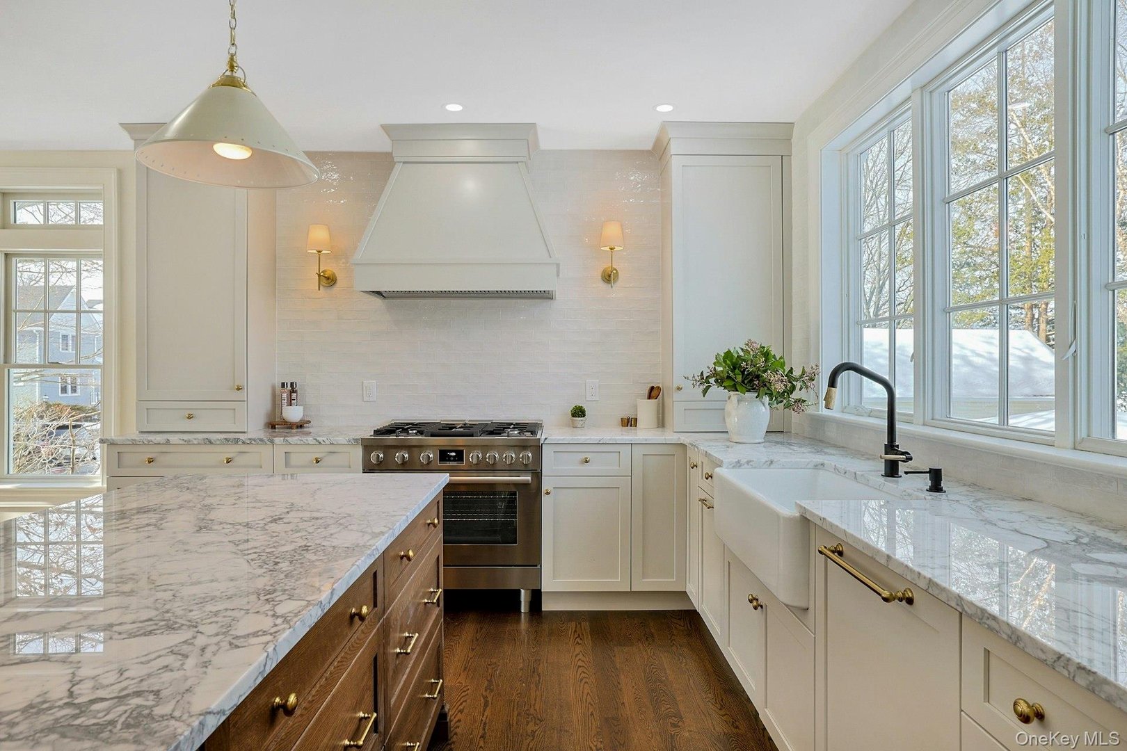 5 Henry Street Photo 10