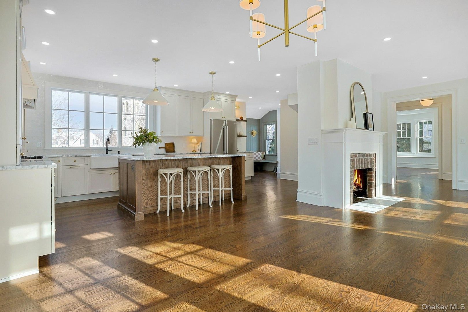 5 Henry Street Photo 7