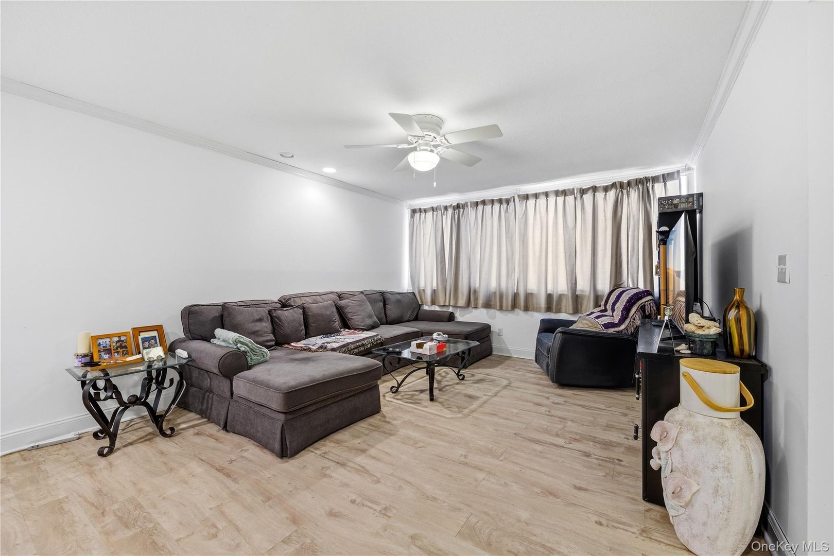 1005 Colony Drive Photo 10