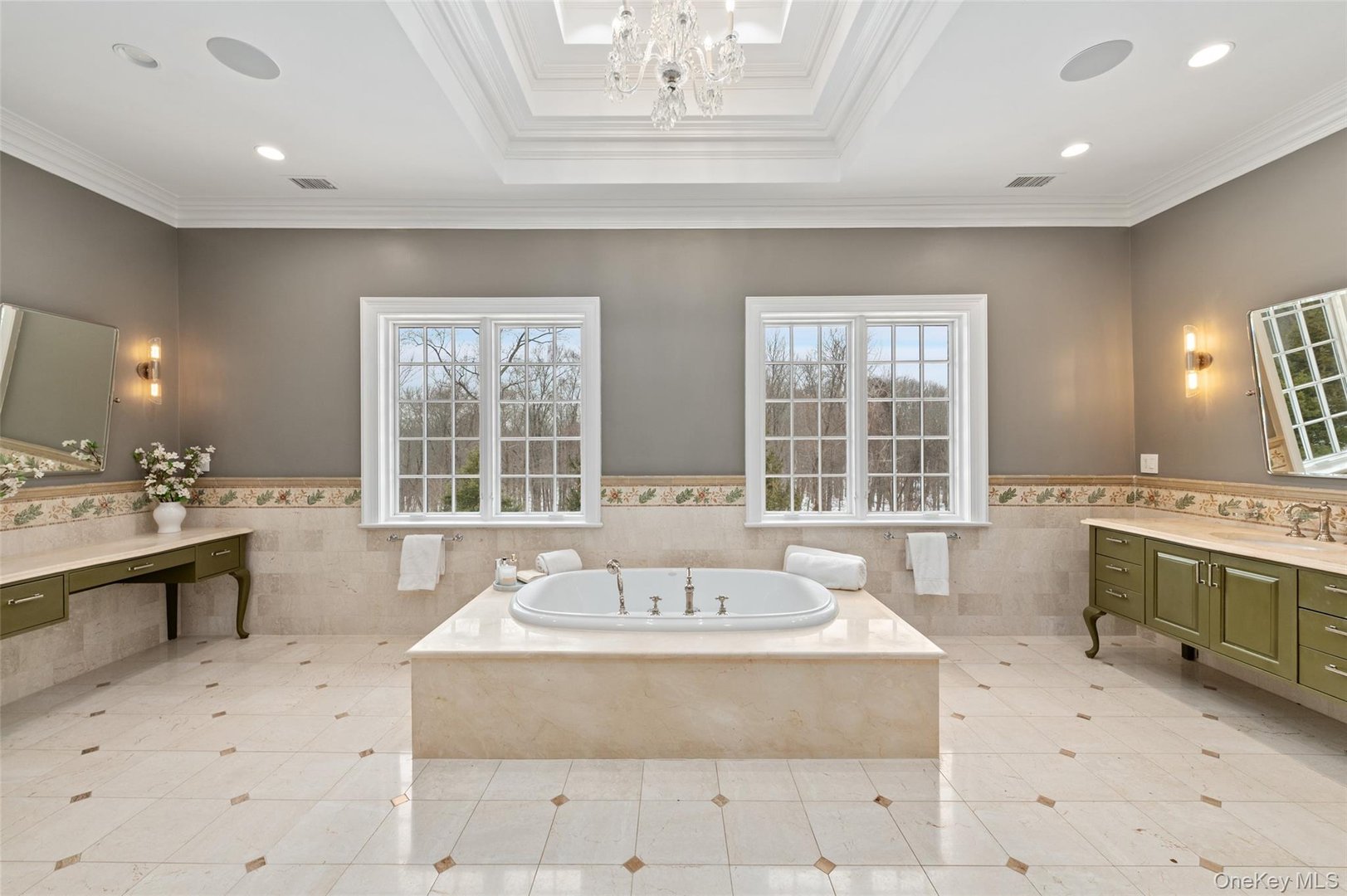 4 Cowdray Park Drive Photo 21