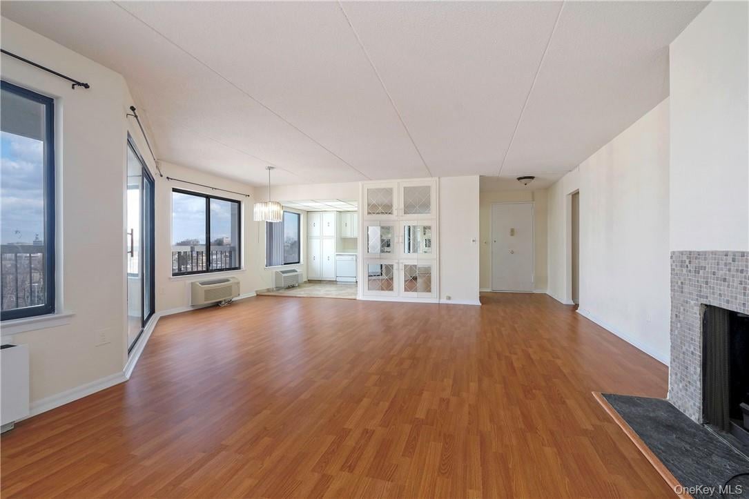 400 High Point  #Penthouse 4 Photo 3