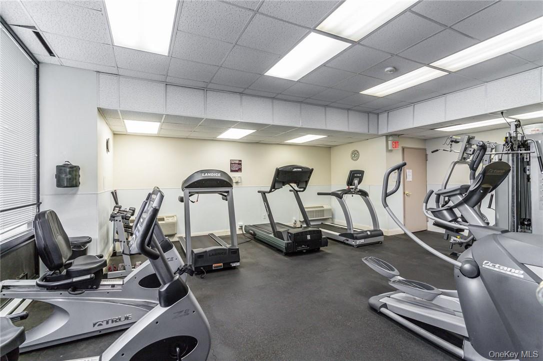 400 High Point  #Penthouse 4 Photo 29