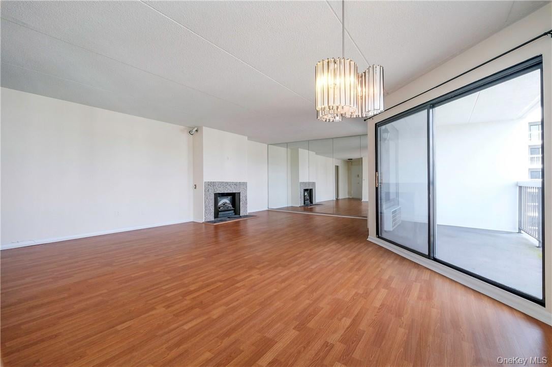 400 High Point  #Penthouse 4 Photo 4