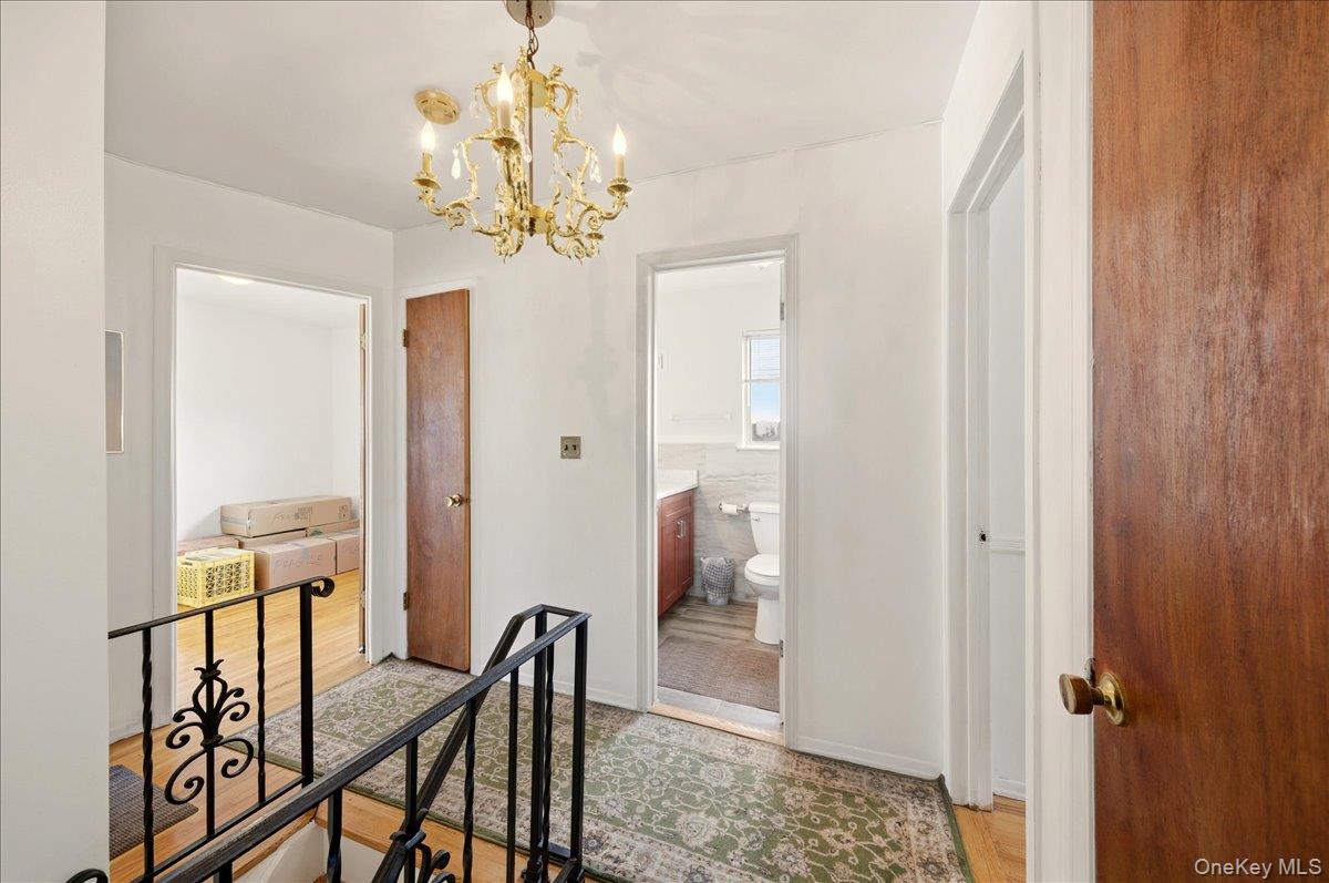 65 Skymeadow Place Photo 13