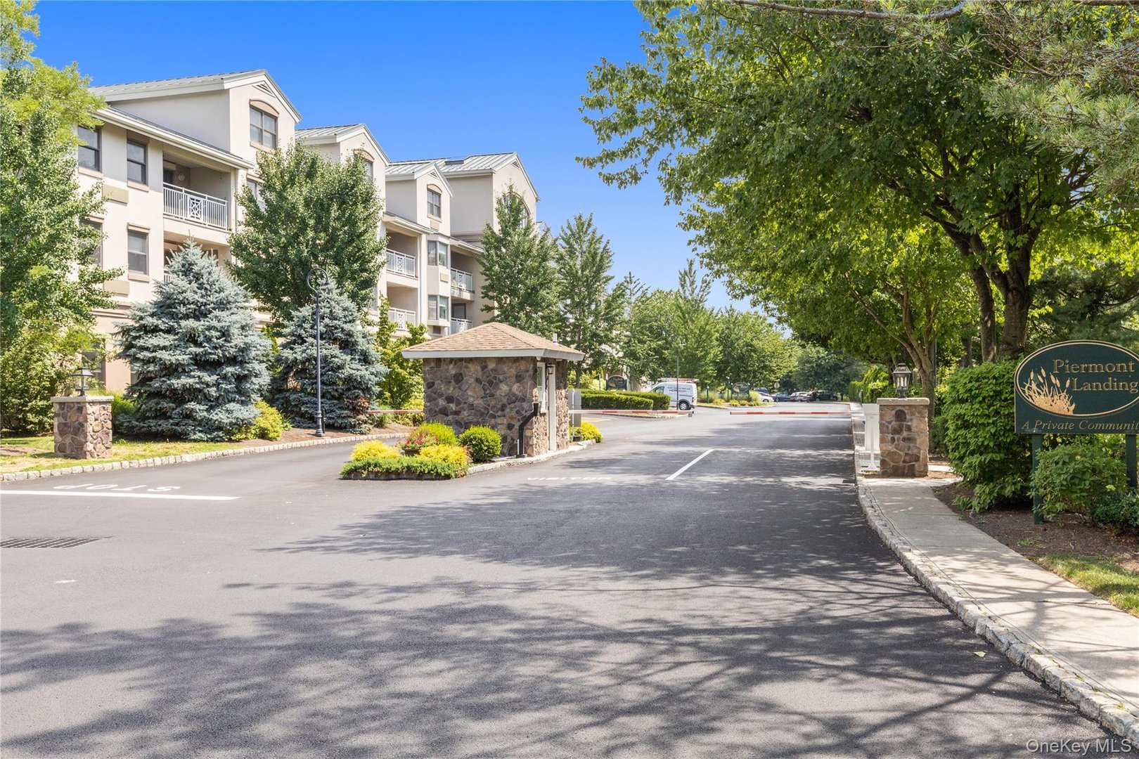 510 Devries Court Photo 32