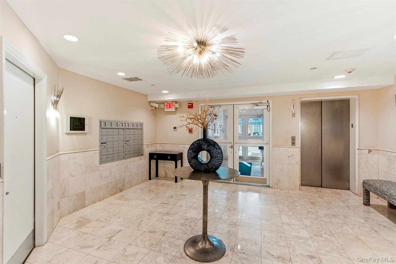 510 Devries Court Photo 22