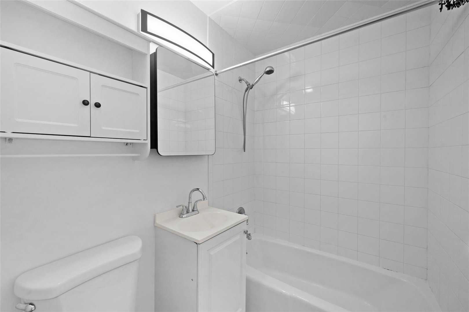 56 S Highland Avenue  #B3 Photo 7