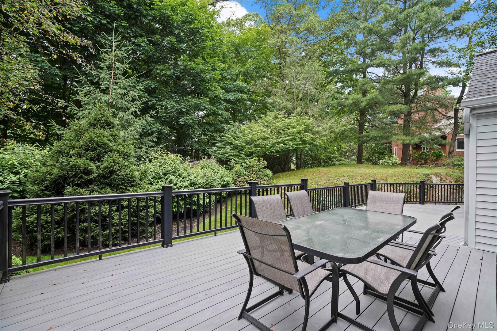 130 Bramblebrook Road Photo 8