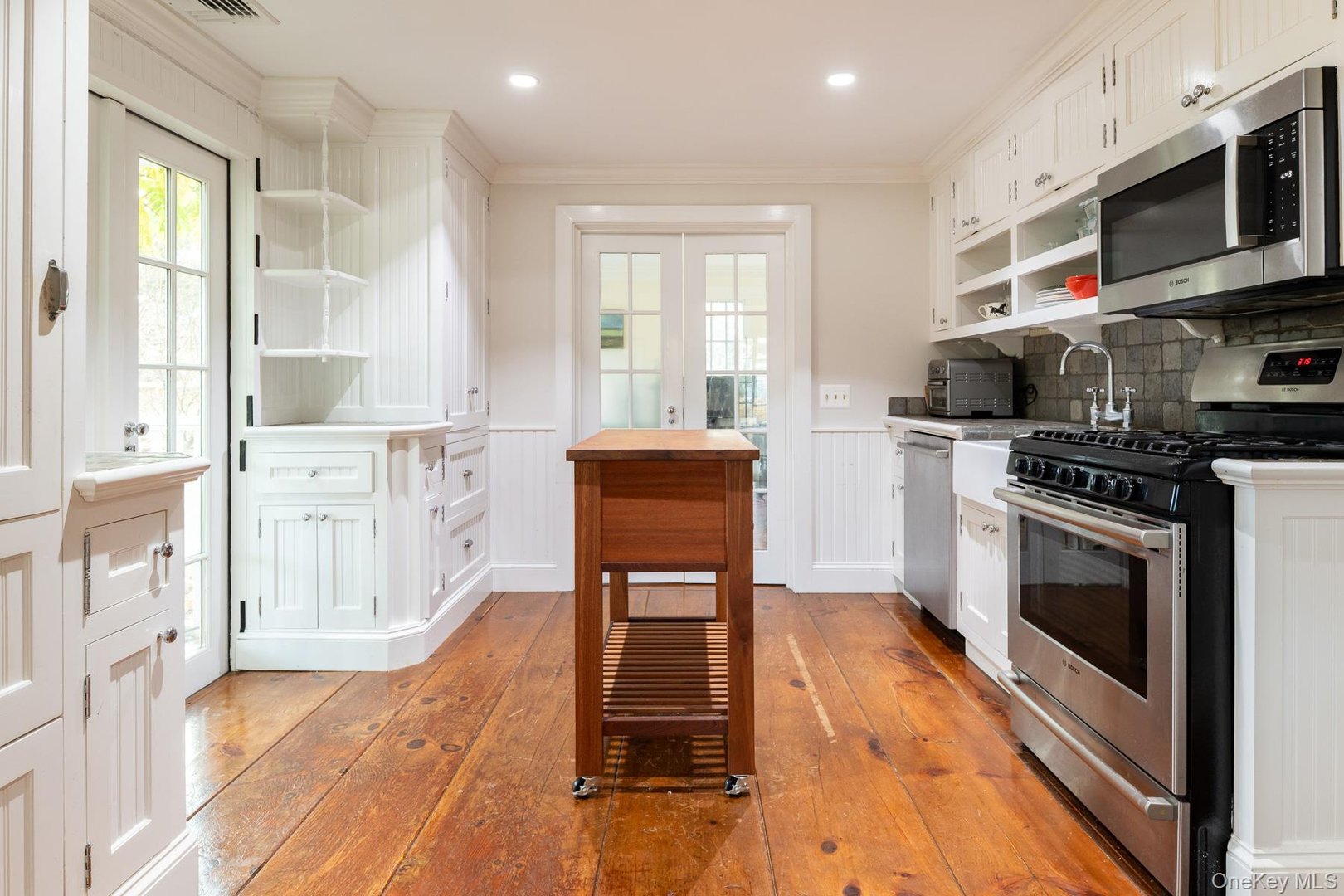 11 Carriage House Road Photo 28