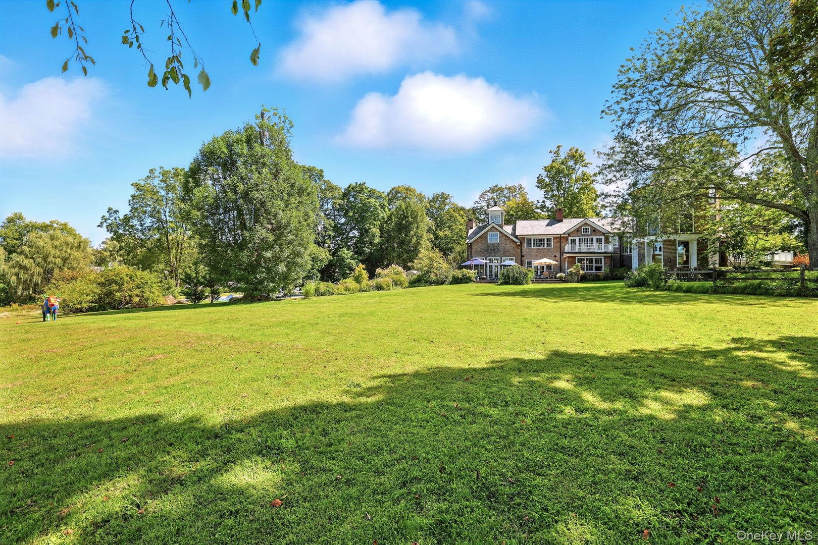 11 Carriage House Road Photo 35