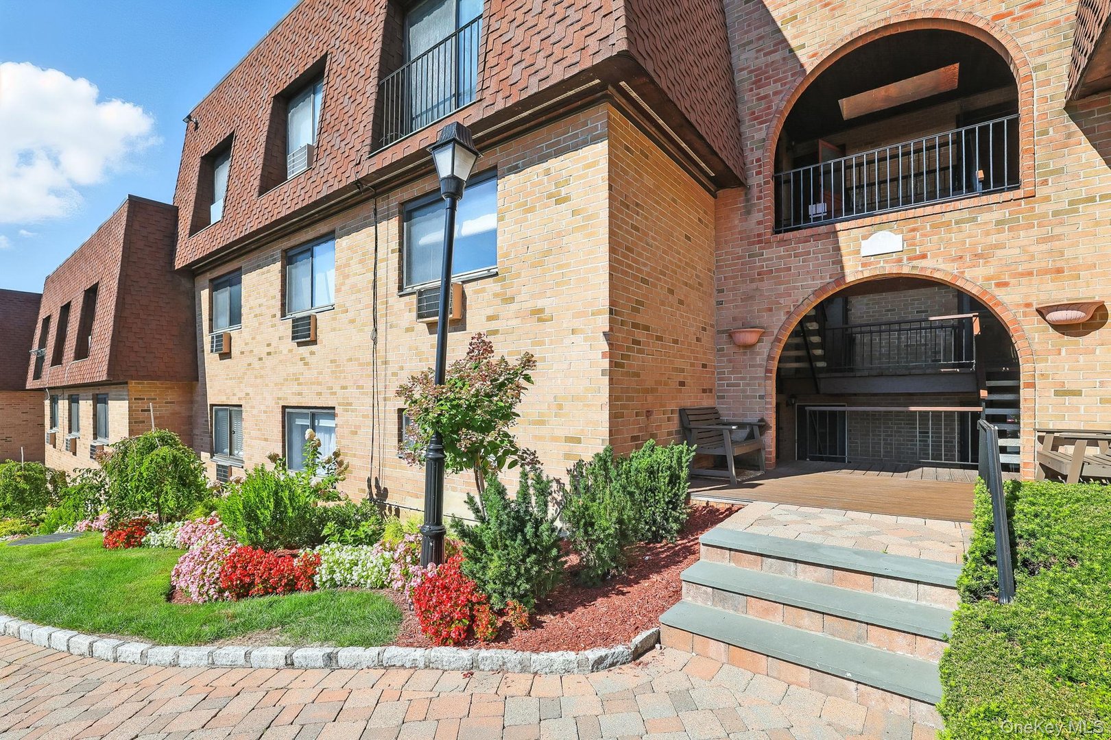 348 Central Park Avenue  #C15 Photo 1