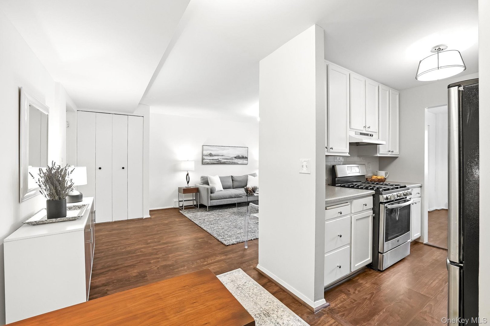 348 Central Park Avenue  #C15 Photo 10