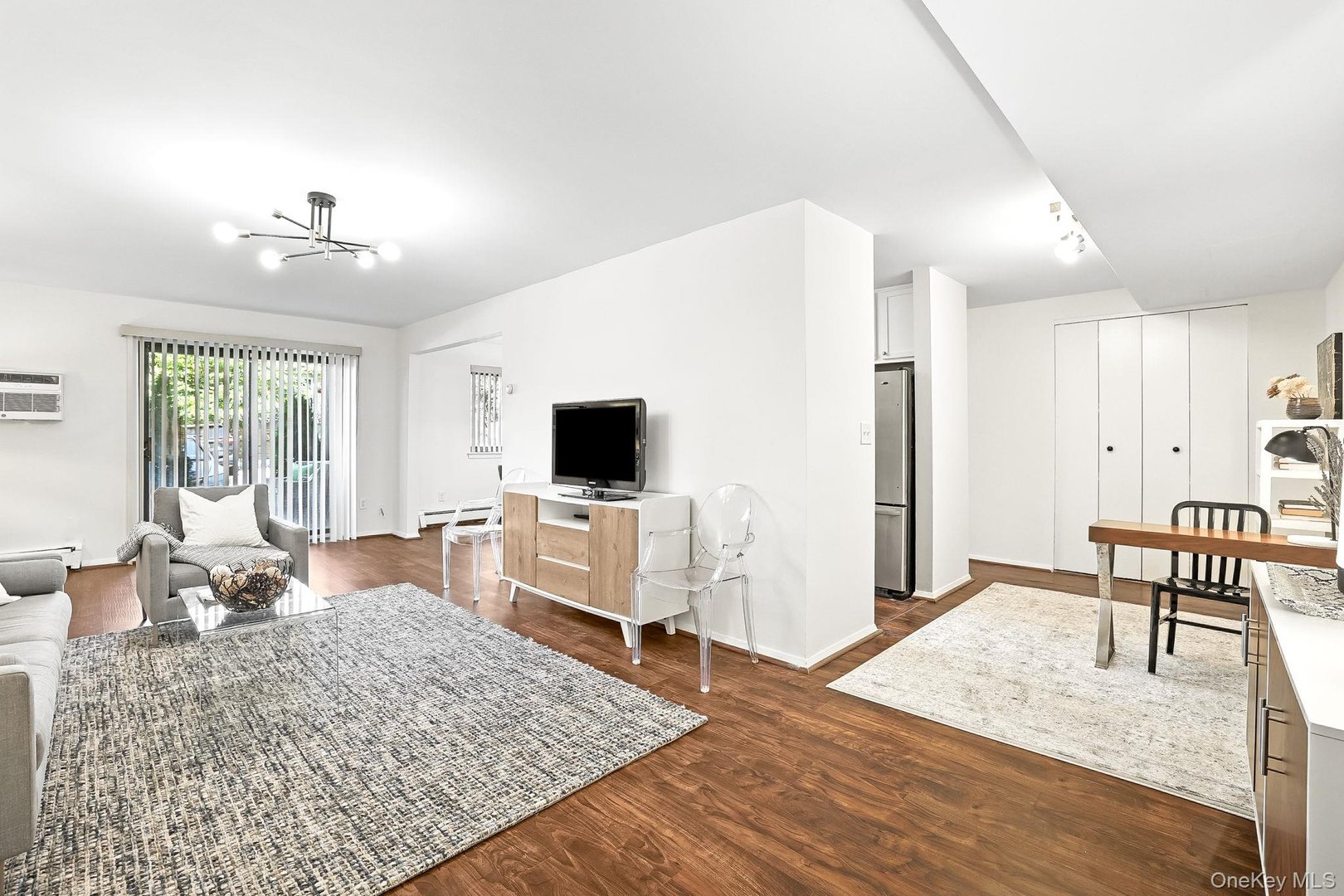 348 Central Park Avenue  #C15 Photo 3