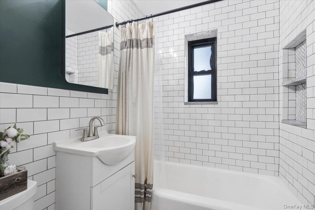 14 Manchester Road  #2L Photo 15