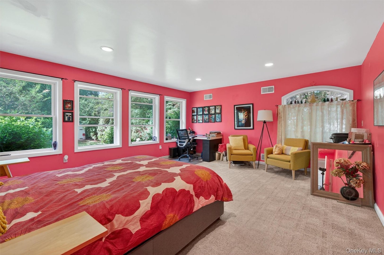 33 Gregory Street Photo 17