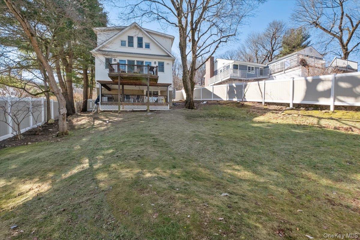 87 Center Street Photo 45