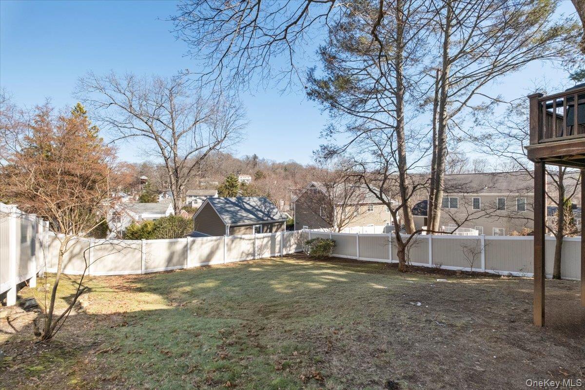 87 Center Street Photo 48