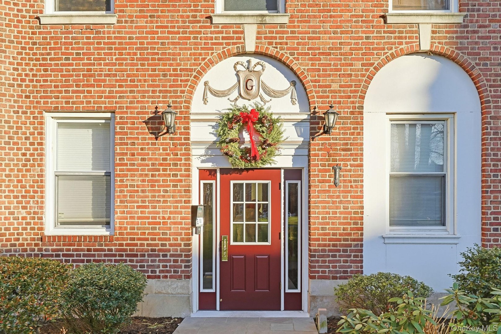 445 Gramatan Avenue  #GD1 Photo 2