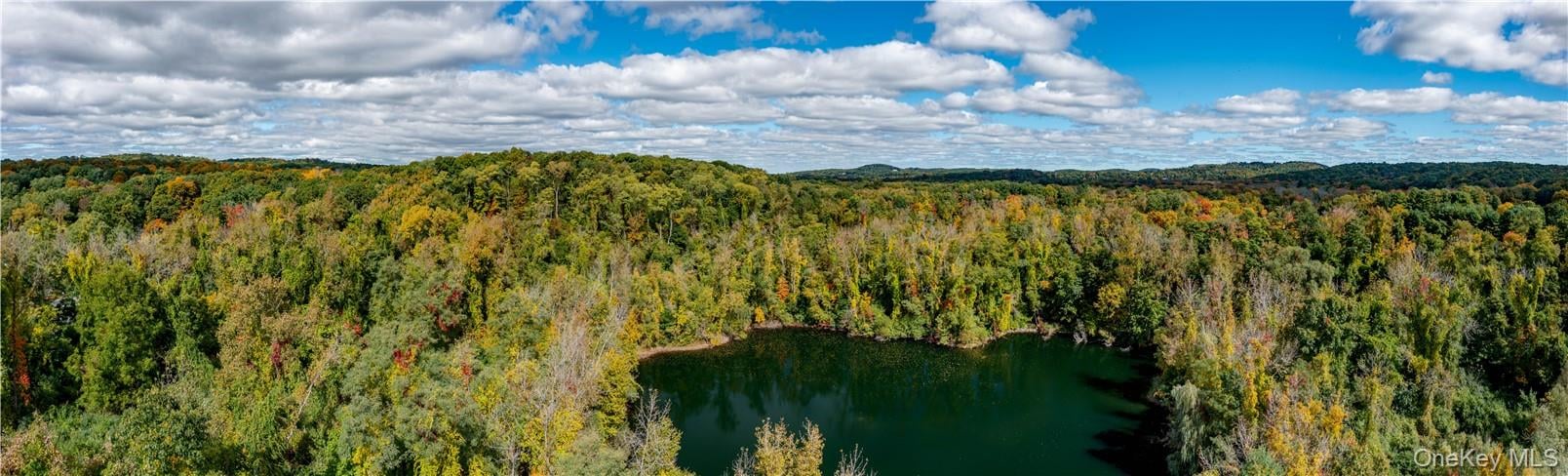 325-361 Old Post Road Photo 22